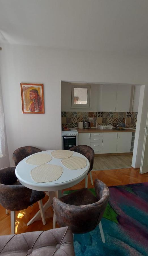 Apartman Milica Versec Kültér fotó